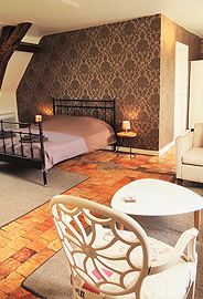 Apartment Aout Loire valley self catering France